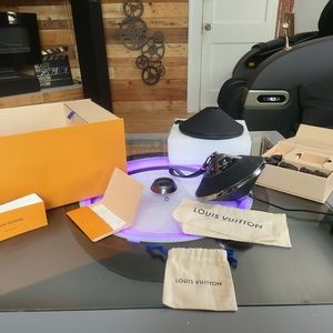Louis Vuitton Horizon Light Up Speaker